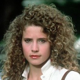 Nancy Travis